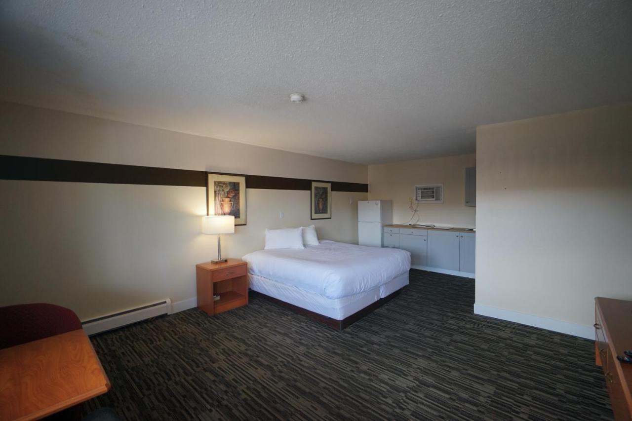 Superlodge Canada Lethbridge Exterior photo
