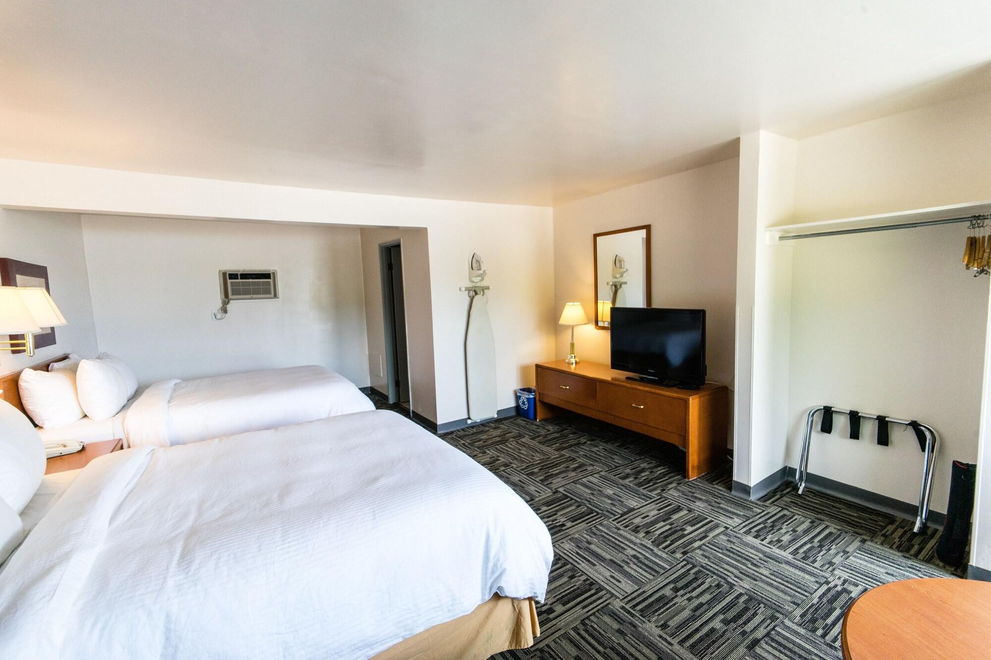 Superlodge Canada Lethbridge Exterior photo